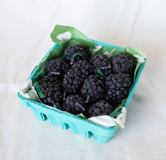 Beeswax Blackberry Candles